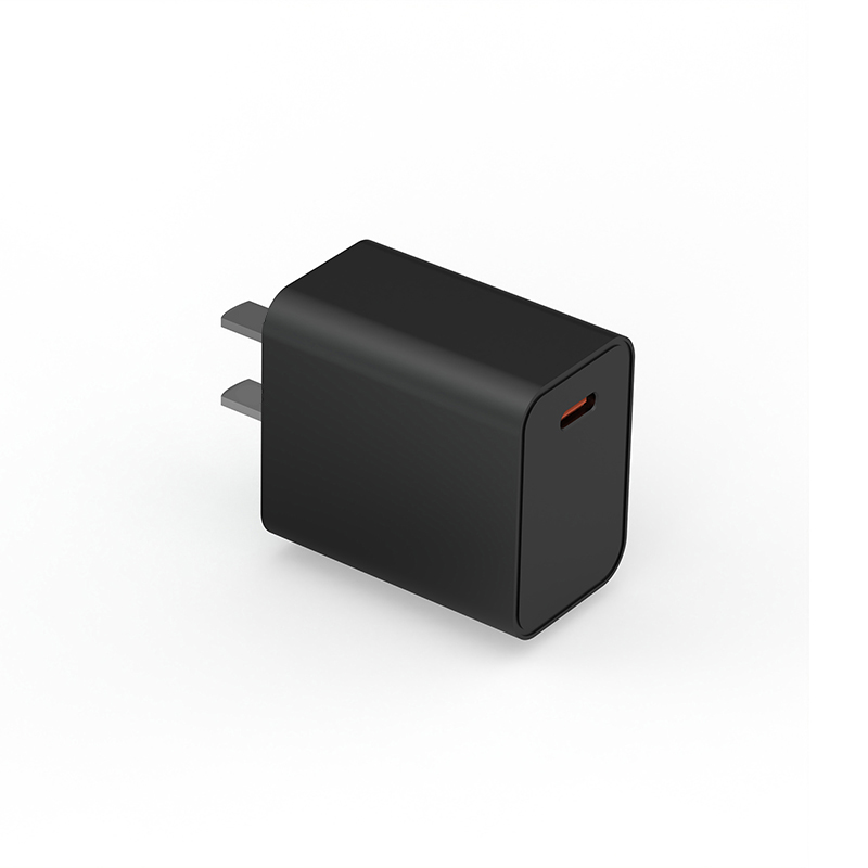 PD0202 NEW universal PD20W USB charger (CN Plug)